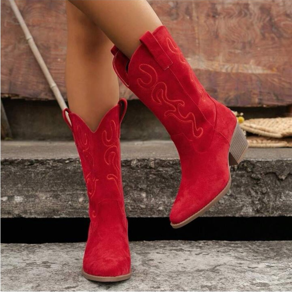 Western Embroidered Cowboy Fashion Boots - Picture 3 of 8